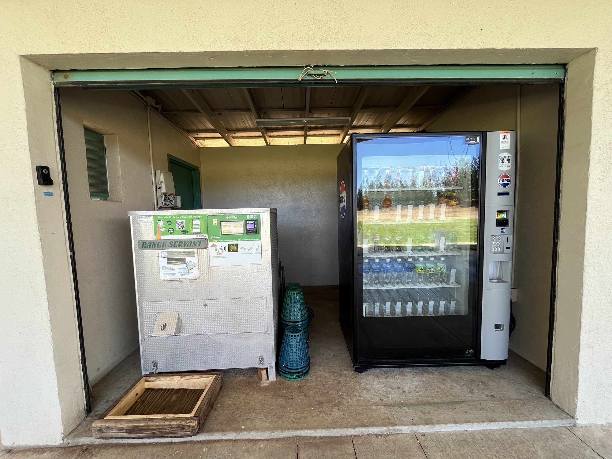 Coral Creek Driving Range